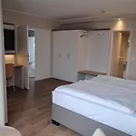 Pepb Schulungshotel ホテル ザルシュテット