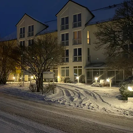 Pepb Schulungshotel 3* זארשטדט